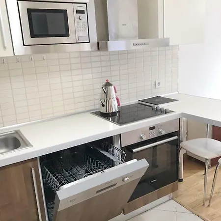 Koza Apartment, Next To Akbati Shopping Mall And Tennis Court Soul Entertainment *