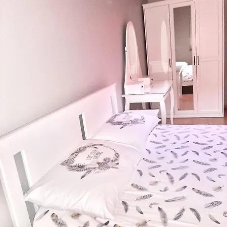 Apartment Koza Apartment, Next To Akbati Shopping Mall And Tennis Court Soul Entertainment